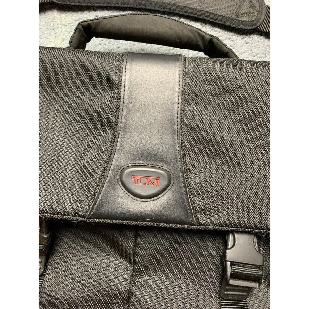 Tumi Laptop Briefcase Messenger Bag Nylon Leather Multiple Pockets Black